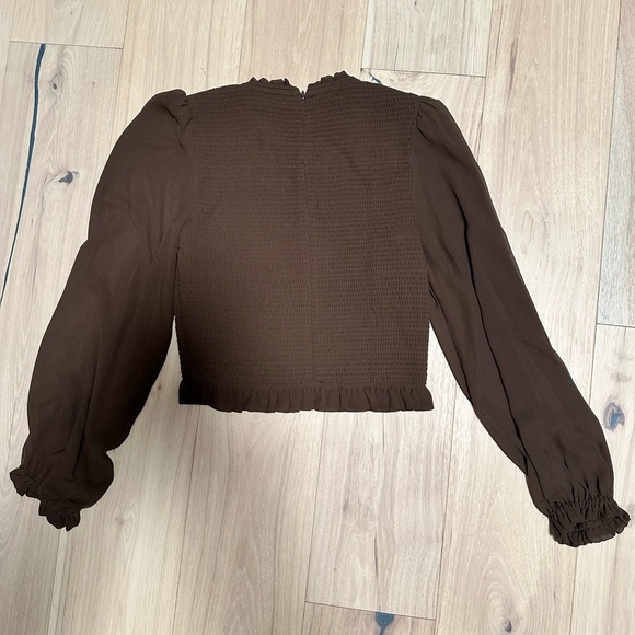 Aritzia- Wilfred - Tempest Blouse - Picture 2 of 11